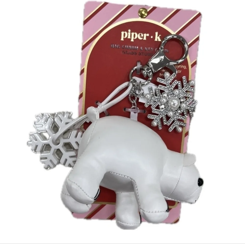 ❄▪️Piper K ▪️ Beautiful White Silver  Polar Bear Snowflake Bag Charm Key Chain